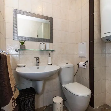 Gabi Sun Apartment